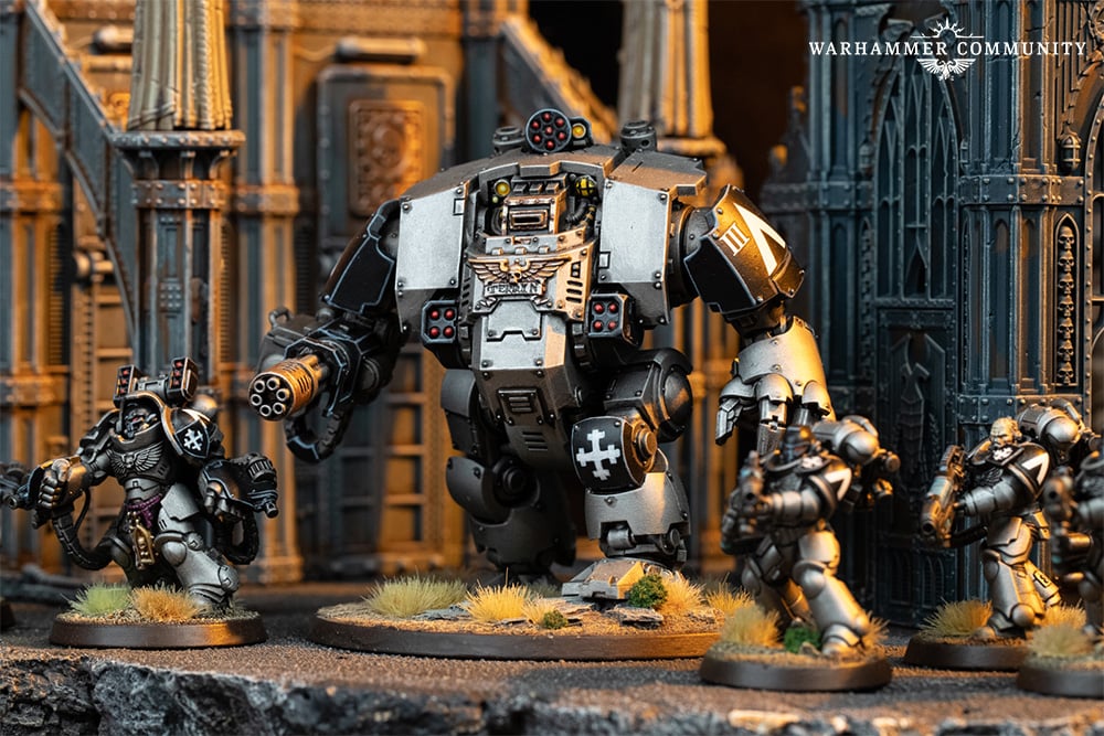 Warhammer 40k Grey Knight Space Marine clenched fist